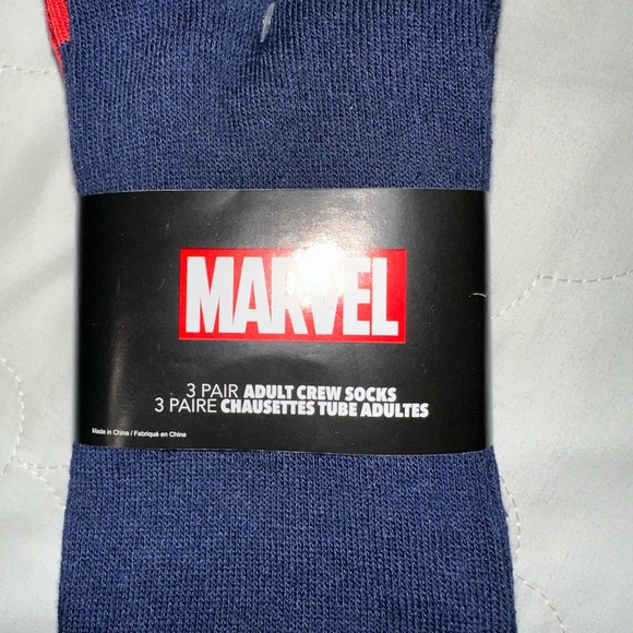NWT Marvel crew socks 3-pack - Picture 4 of 5